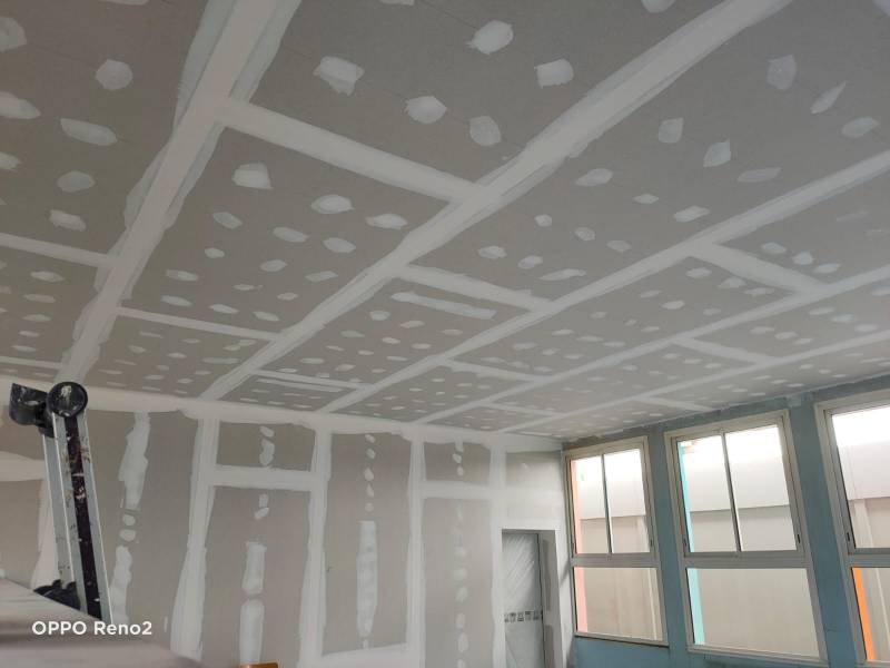 Remise en état des plafonds et des murs après incendie à Gravigny 27 près d'Evreux